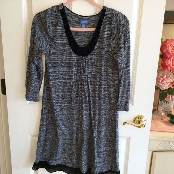 Vera Wang Women’s XS Oversized Black Tunic Top - Picture 1 of 8